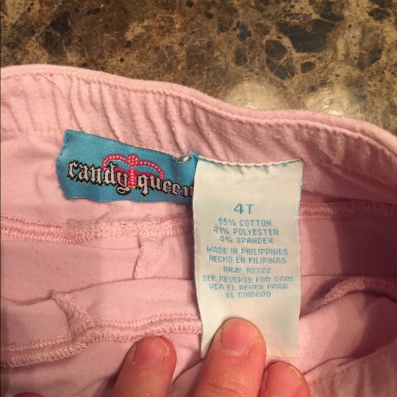 Size 4t pink skort! - Picture 3 of 3